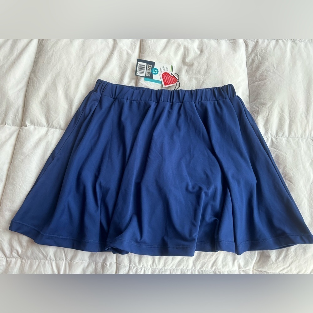 Wynnr Girls XL Flared Skort Cobalt Blue NWT Very Soft and Flowy